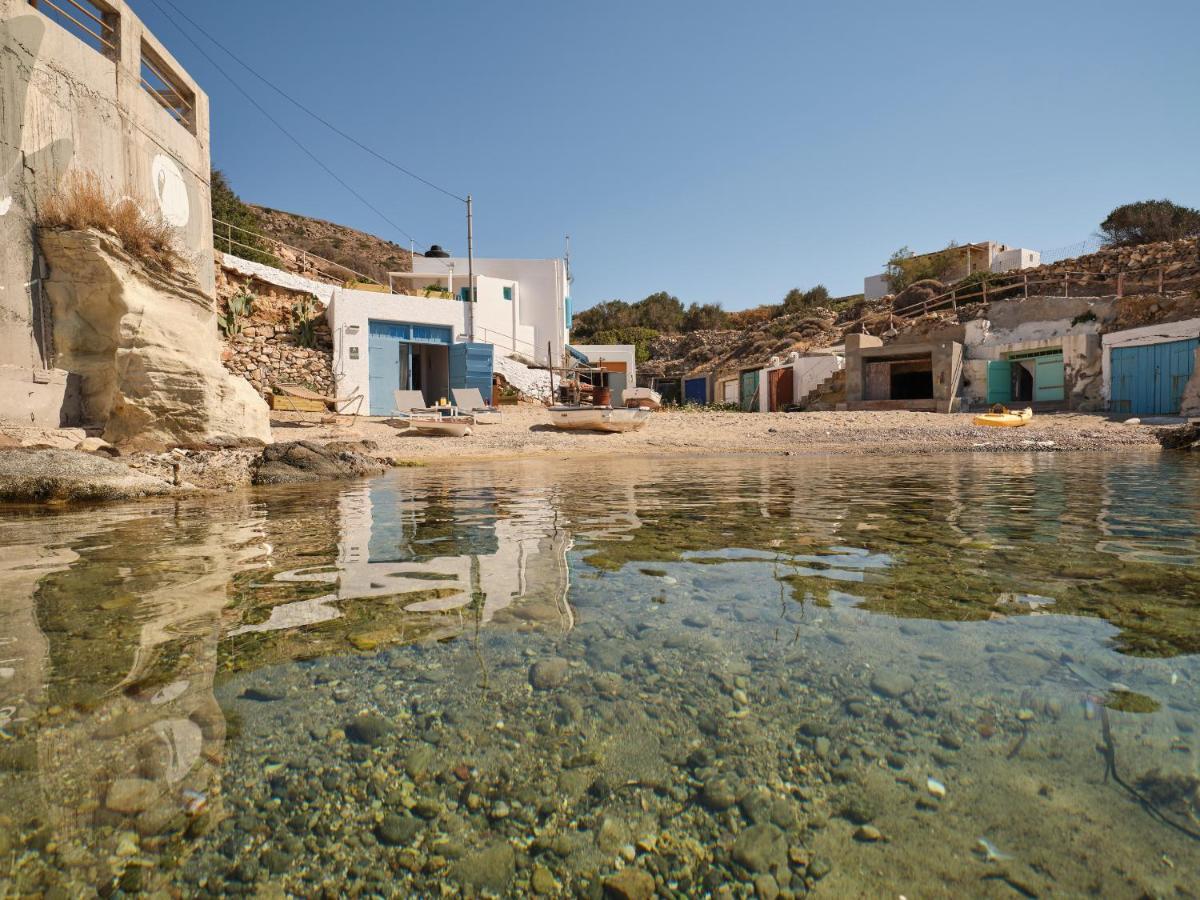 The Elephant House * Κίμωλος