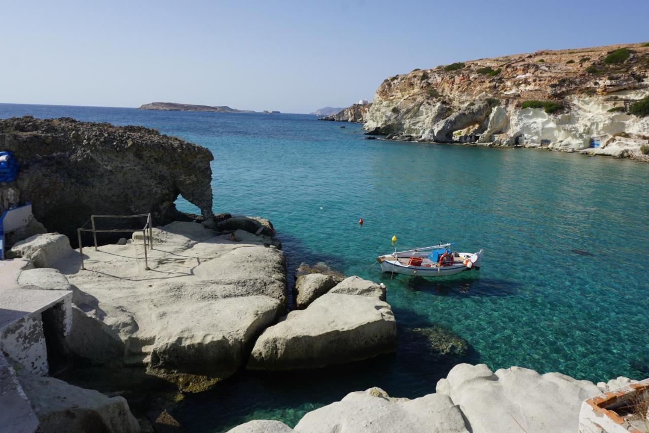 The Elephant House Κίμωλος